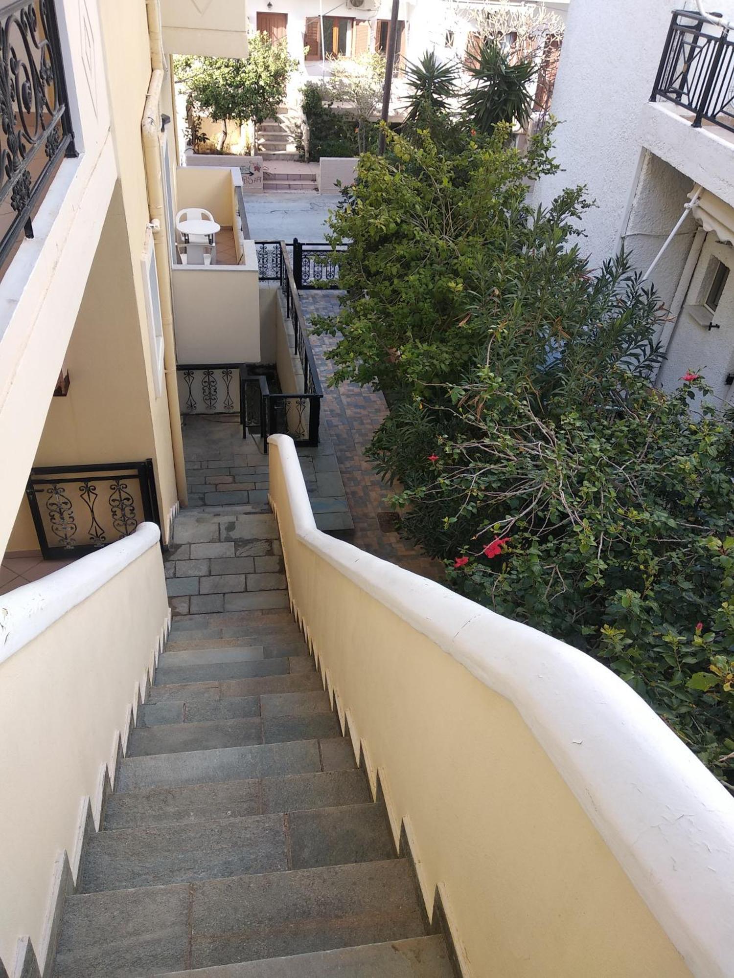 Ton Mari Apartments Palaiochora Exteriér fotografie